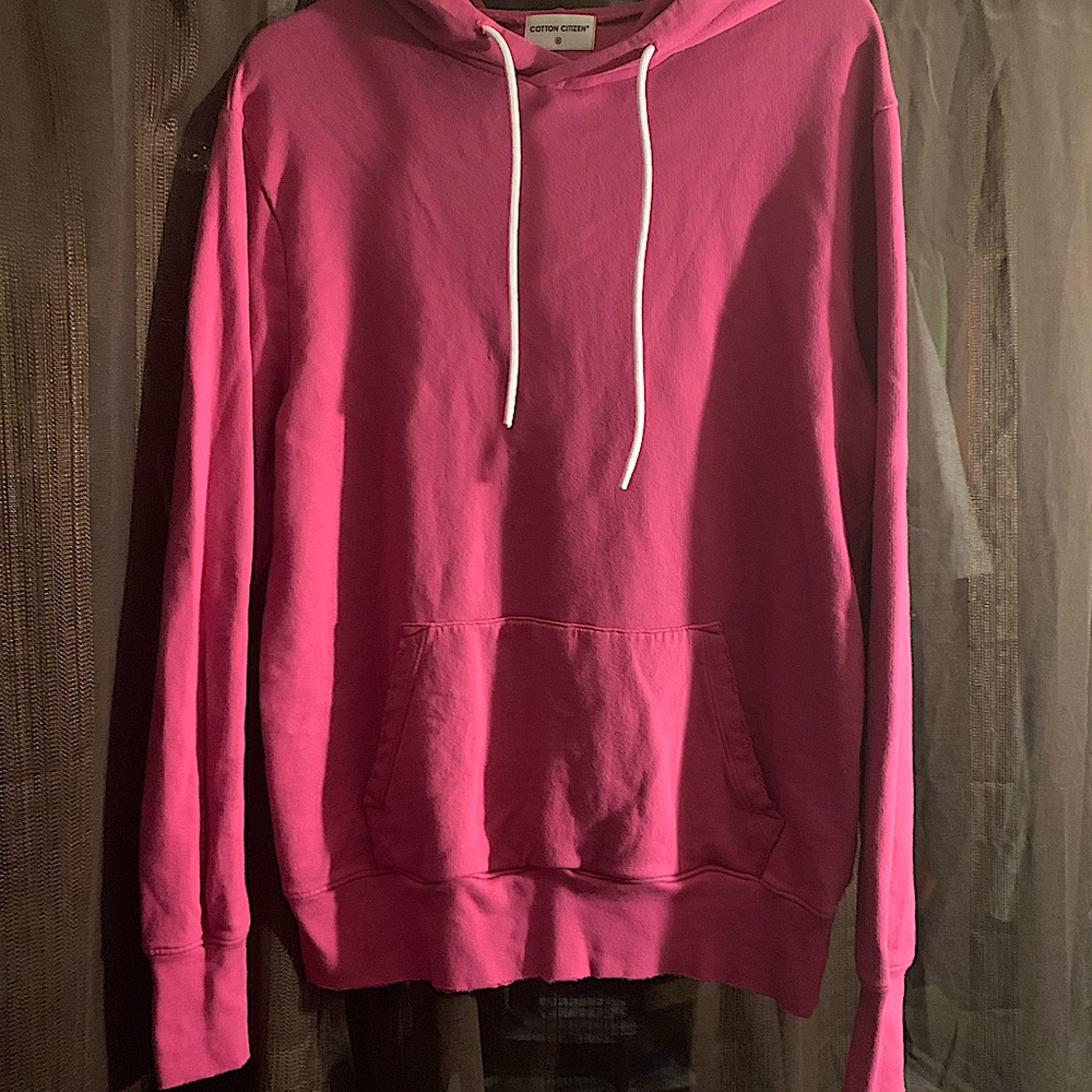 A Fushia Pink color SWEATSHIRT NEW!